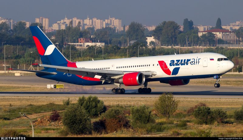 Boeing 767-300er Azur Air