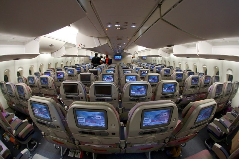 Airbus a380-861 салон