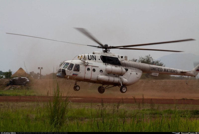 Ми-8 ЮТЭЙР ООН Африка