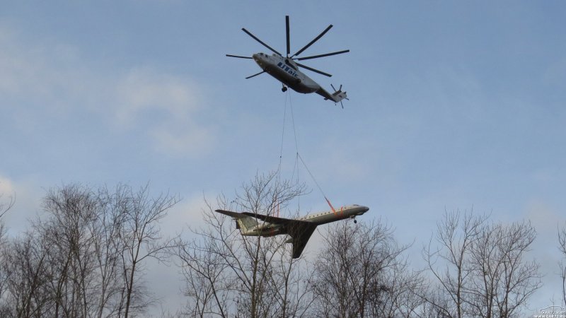 Аэропорт Рощино памятник ту-134