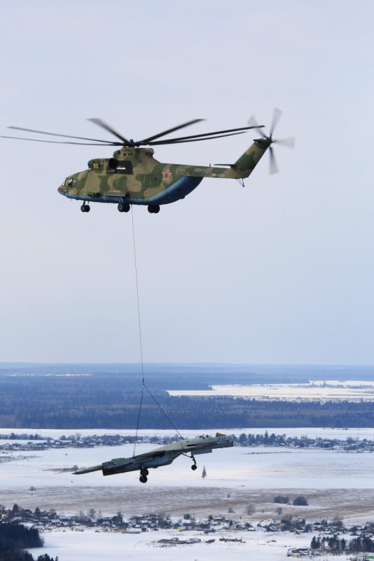 Транспортный вертолет ми-26