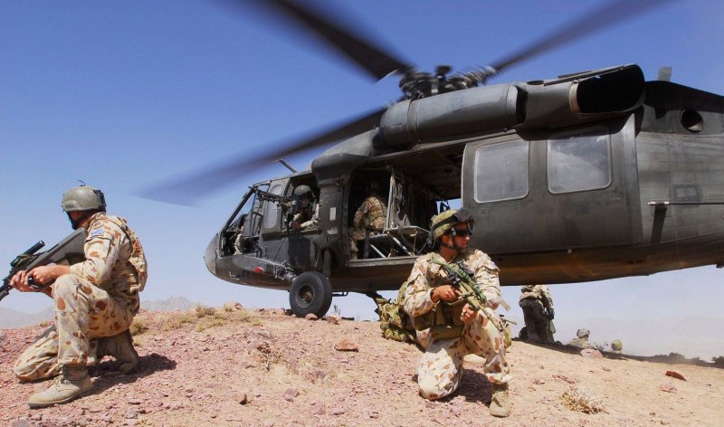 Солдаты США В uh60