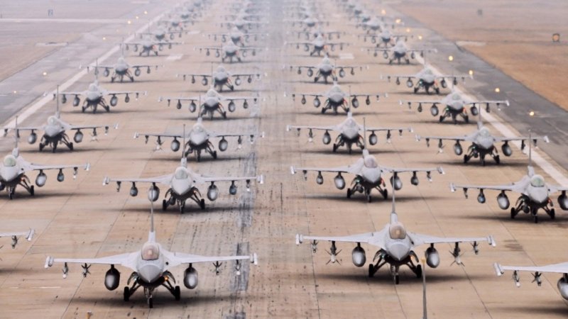 F-35 США на ВПП