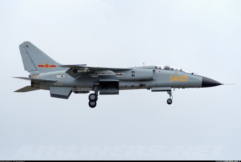 JH-7 ВВС НОАК