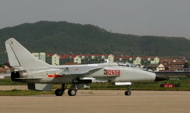 Xian JH-7 Flying Leopard