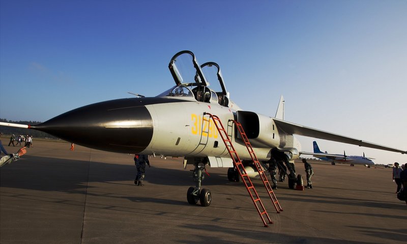 Xian JH-7