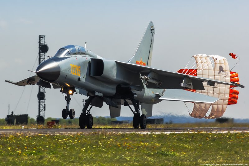 JH-7a самолет