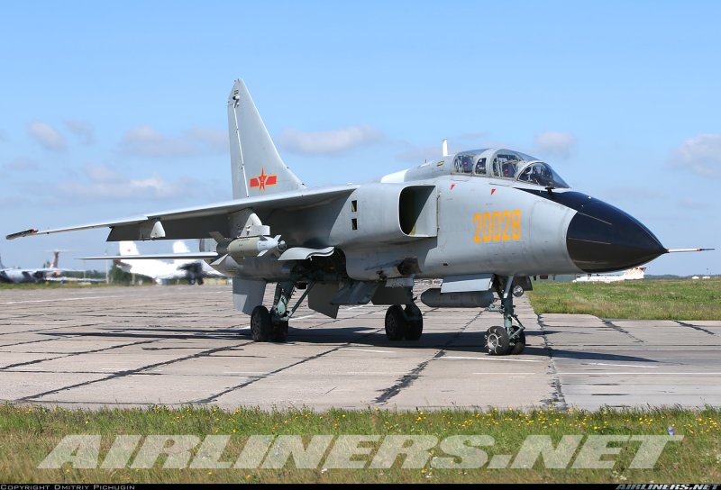 Китайский истребитель Xian JH-7b