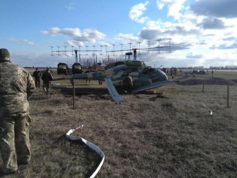 Аварийный вертолет ми 8 ВСУ