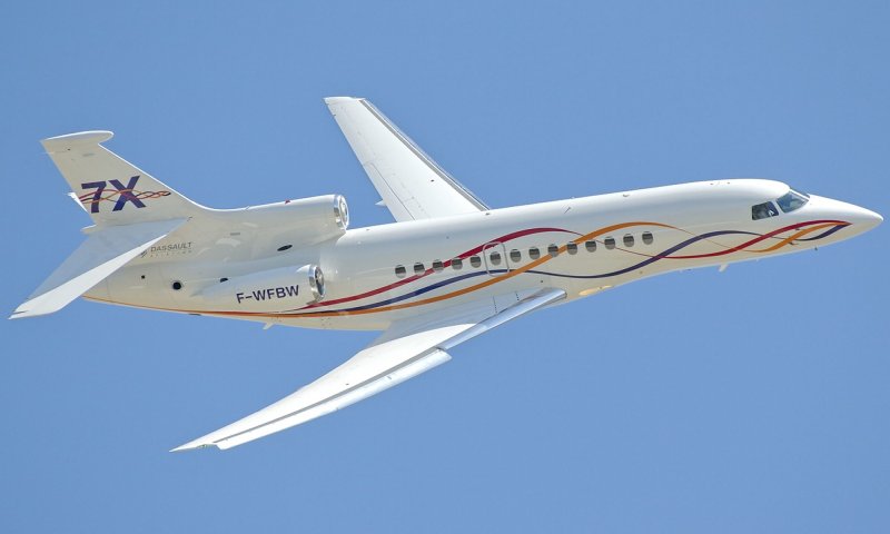 Самолет Dassault Falcon 7x