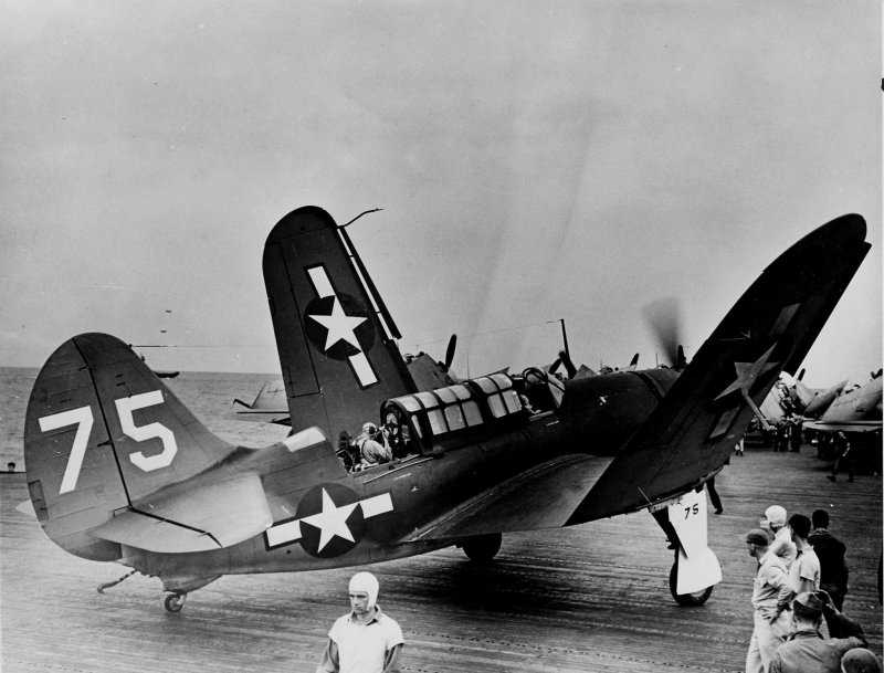 Curtiss sb2c