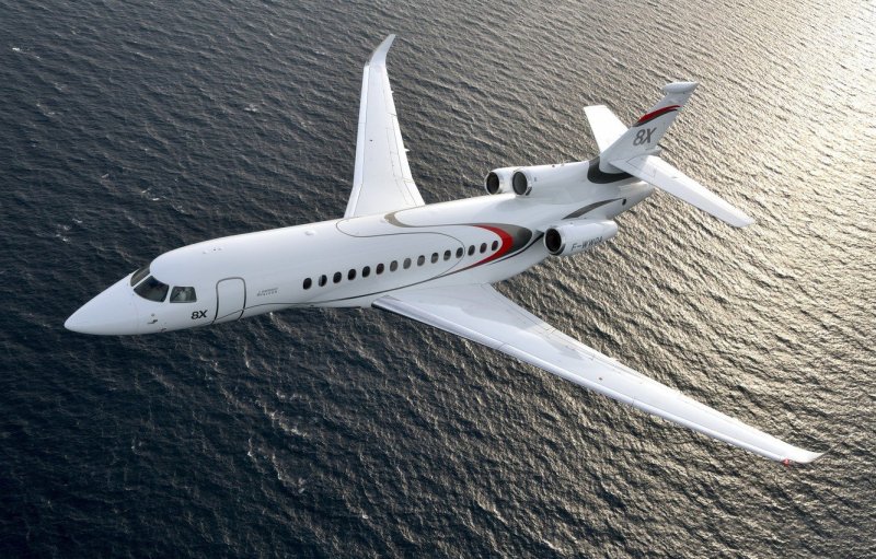 Falcon 8x
