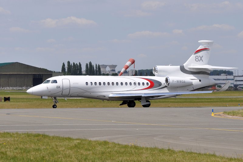 Falcon 8x