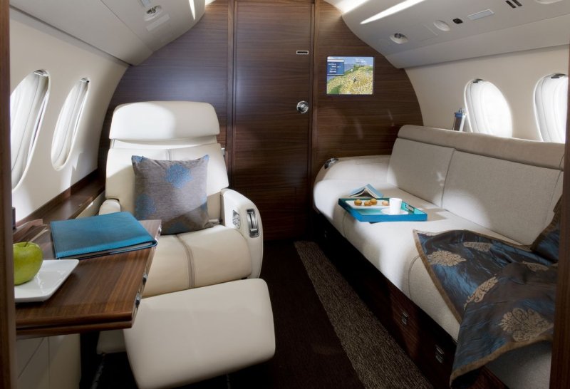 Falcon 7x салон