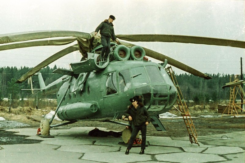 Ми-4 на аэродромах СССР