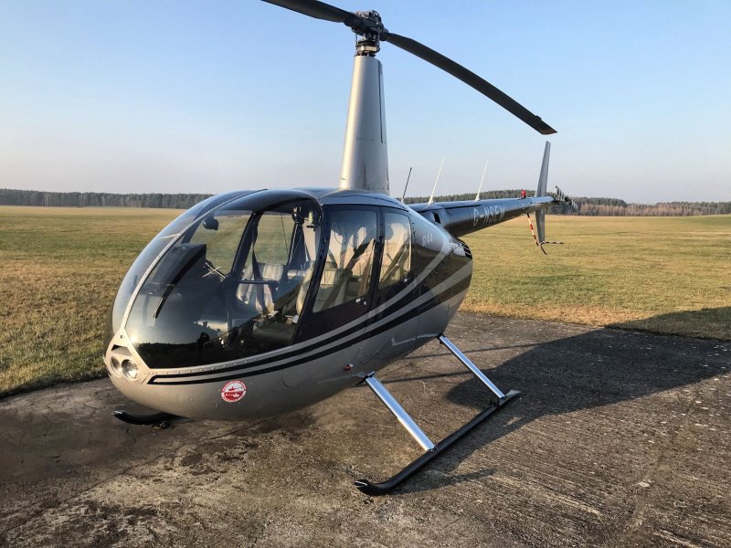 Вертолет Robinson r44