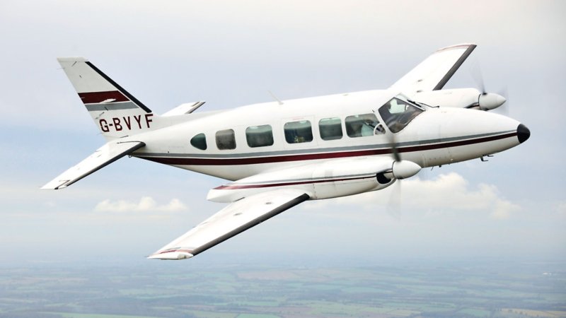 Самолет Piper Navajo