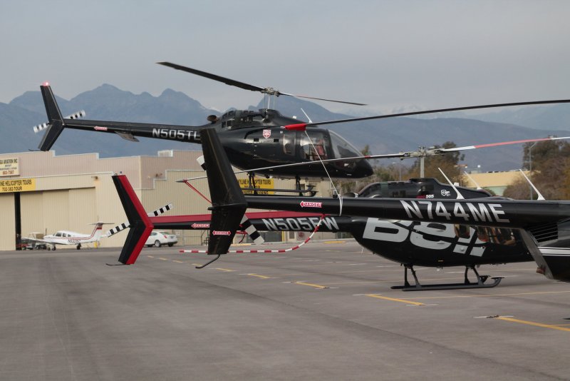 Вертолёт Bell 505 Jet Ranger x