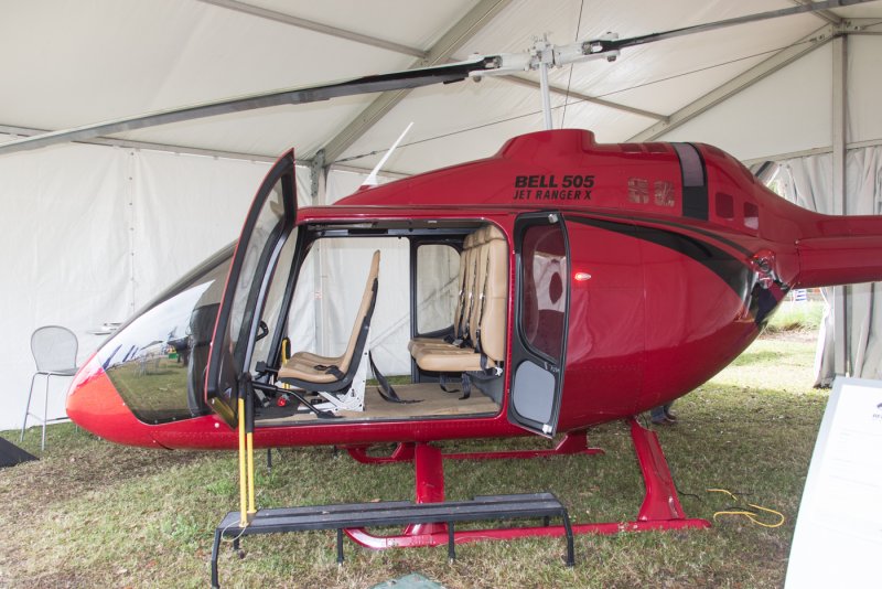 Вертолёт Bell 505 рейнджер