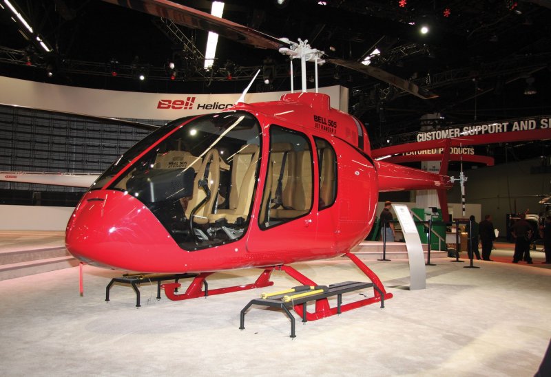 Bell 505 вертолет