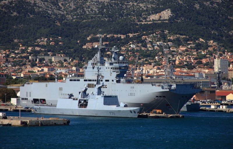 Mistral (l9013)