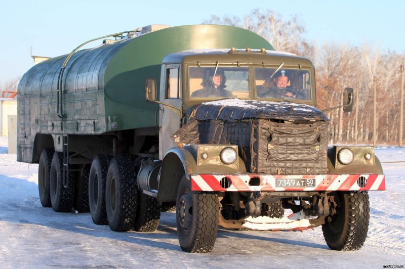 Топливозаправщик КРАЗ ТЗ-22