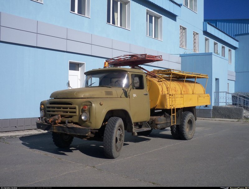 ЗИЛ-130 Аэродромная АС-155