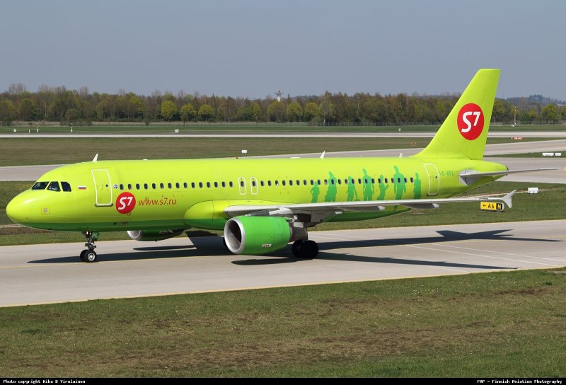S7 Airlines Airbus a320