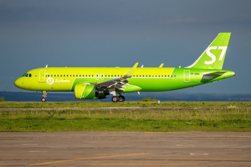 Боинг 737-800 s7 рейс Кемерово Москва
