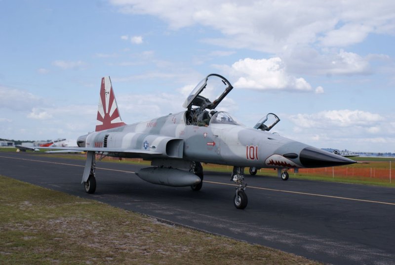 F-5f VFC-111