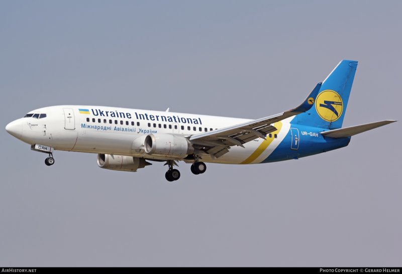 Боинг 737-32q