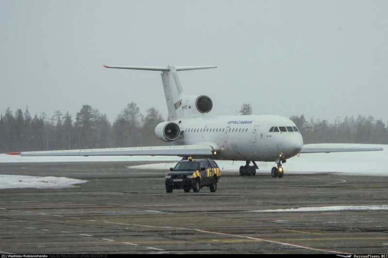 Як-42 КРАСАВИА ул