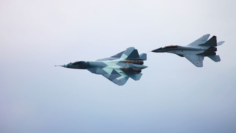 Пак фа т-50 и миг
