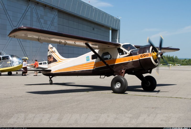 De Havilland DHC-2