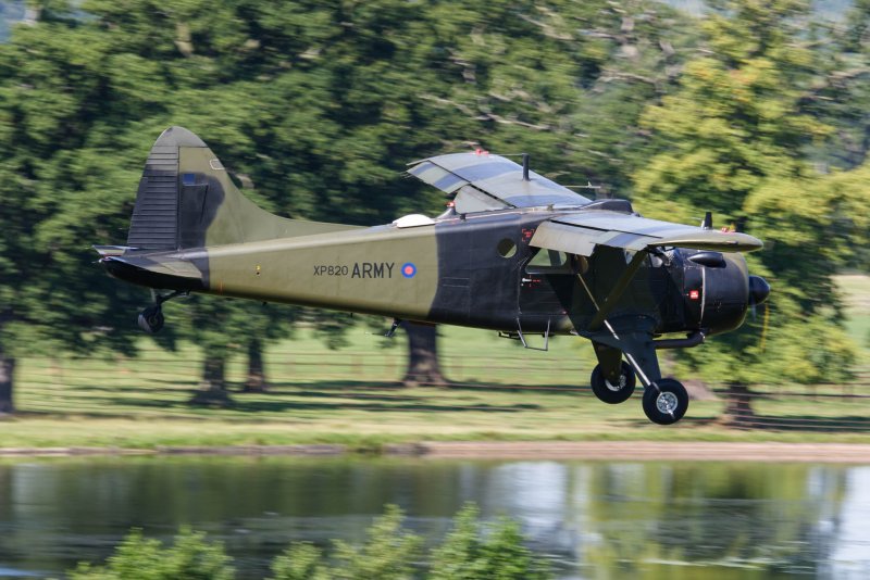 Самолет DHC-2 beaver
