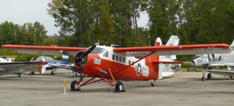 Самолет DHC-3 Otter
