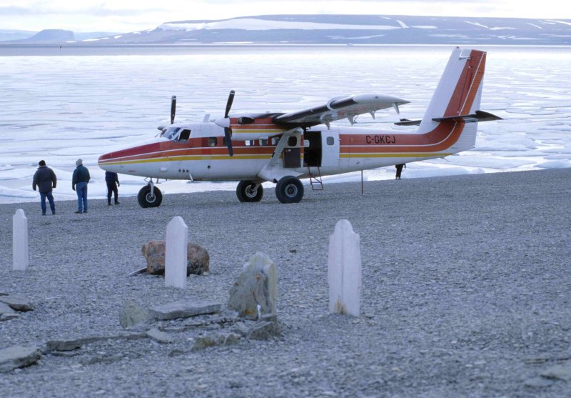 Канадский самолет DHC-6