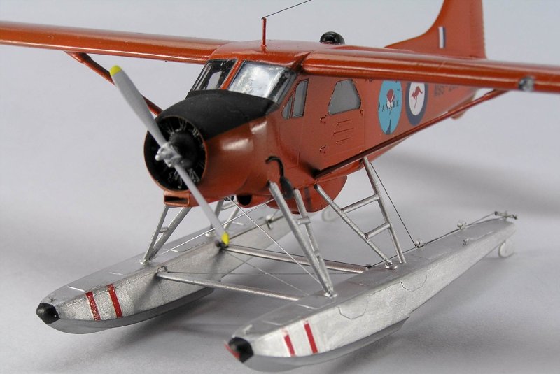 Hobbycraft hc1656 DHC-3 Otter u-1a 1/48