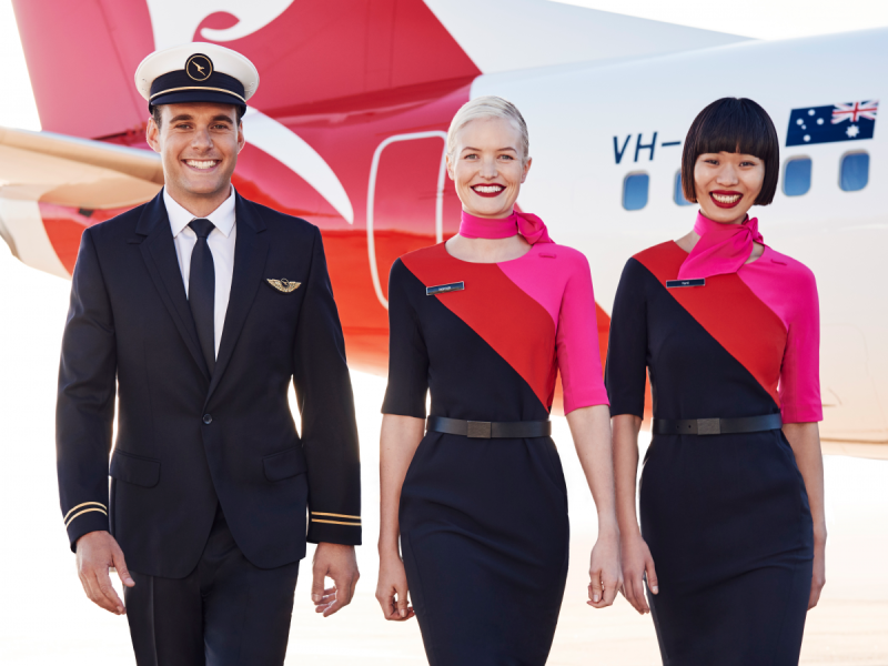 Авиакомпания Qantas форма бортпроводников