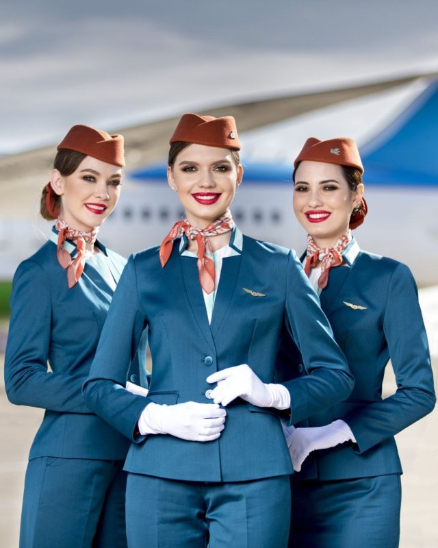 Бортпроводники Uzbekistan Airways