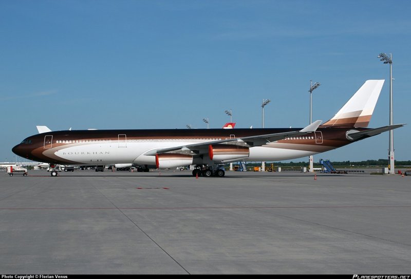 Airbus a340 Алишера Усманова салон