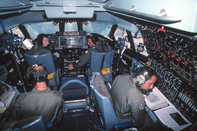 Lockheed c-141 Starlifter кабина