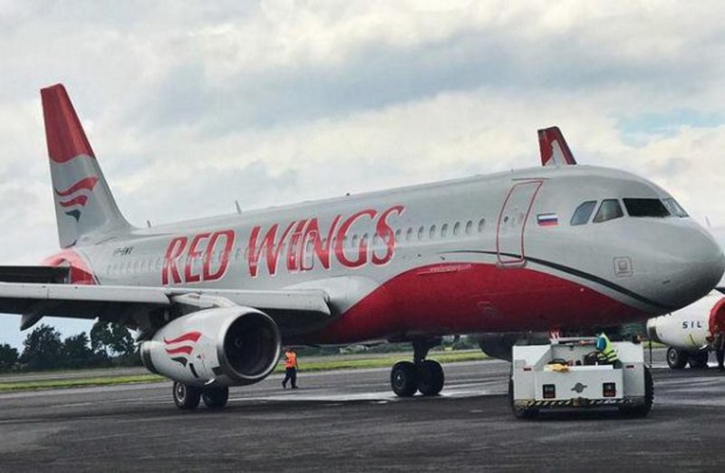 Аэробус а320 ред Вингс