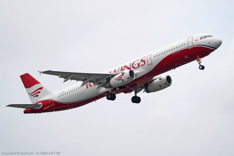 Airbus a321 Red Wings салон