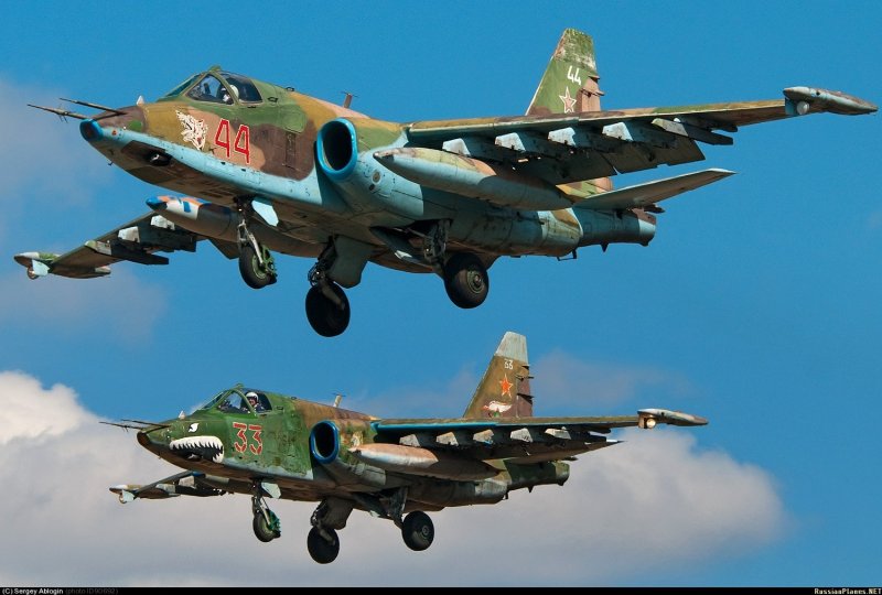 Самолёт-Штурмовик Су-25