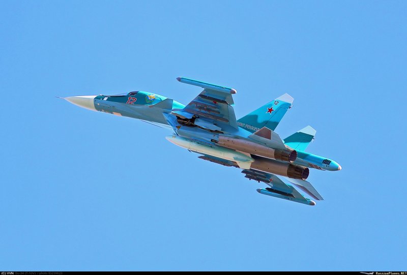 Самолеты ВКС России Су-34