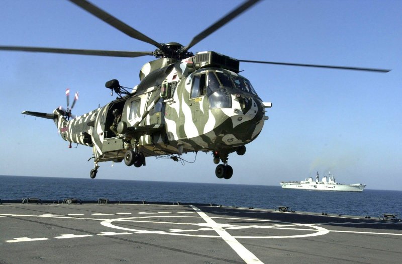 Вертолёт hc4