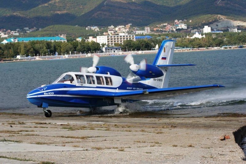 Бе-103 самолет-амфибия