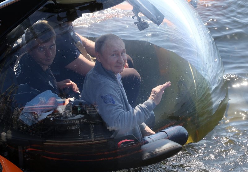 Путин погружение в батискафе