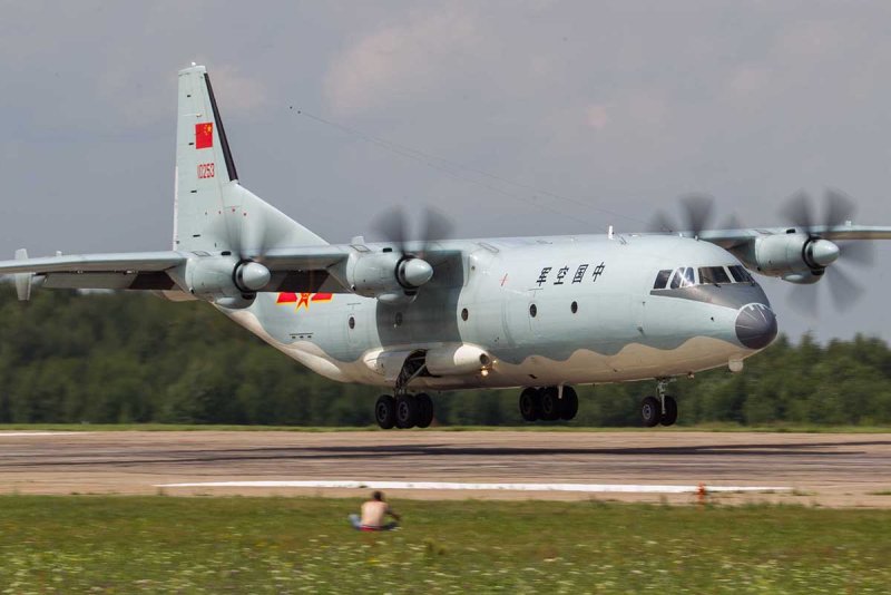 Shaanxi y-9 Юнь-9 многоцелевой транспортный самолёт